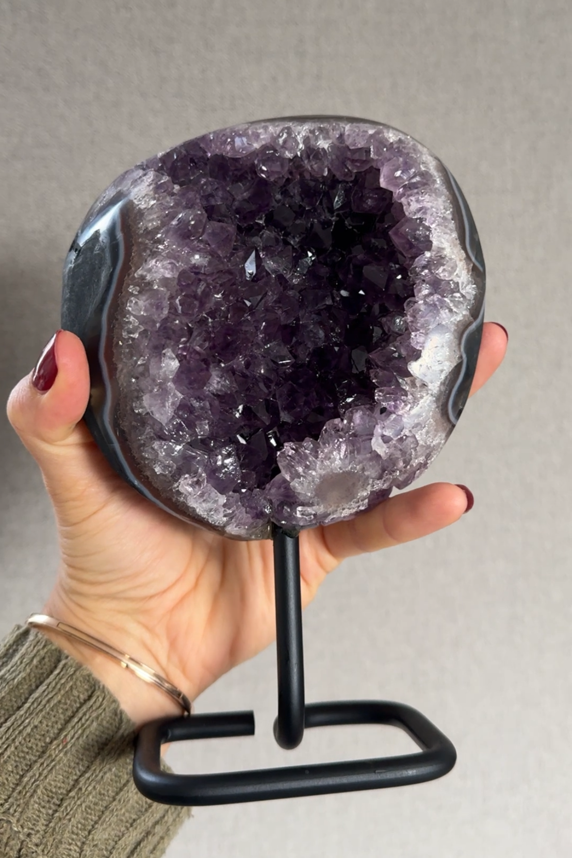 Amethist op standaard