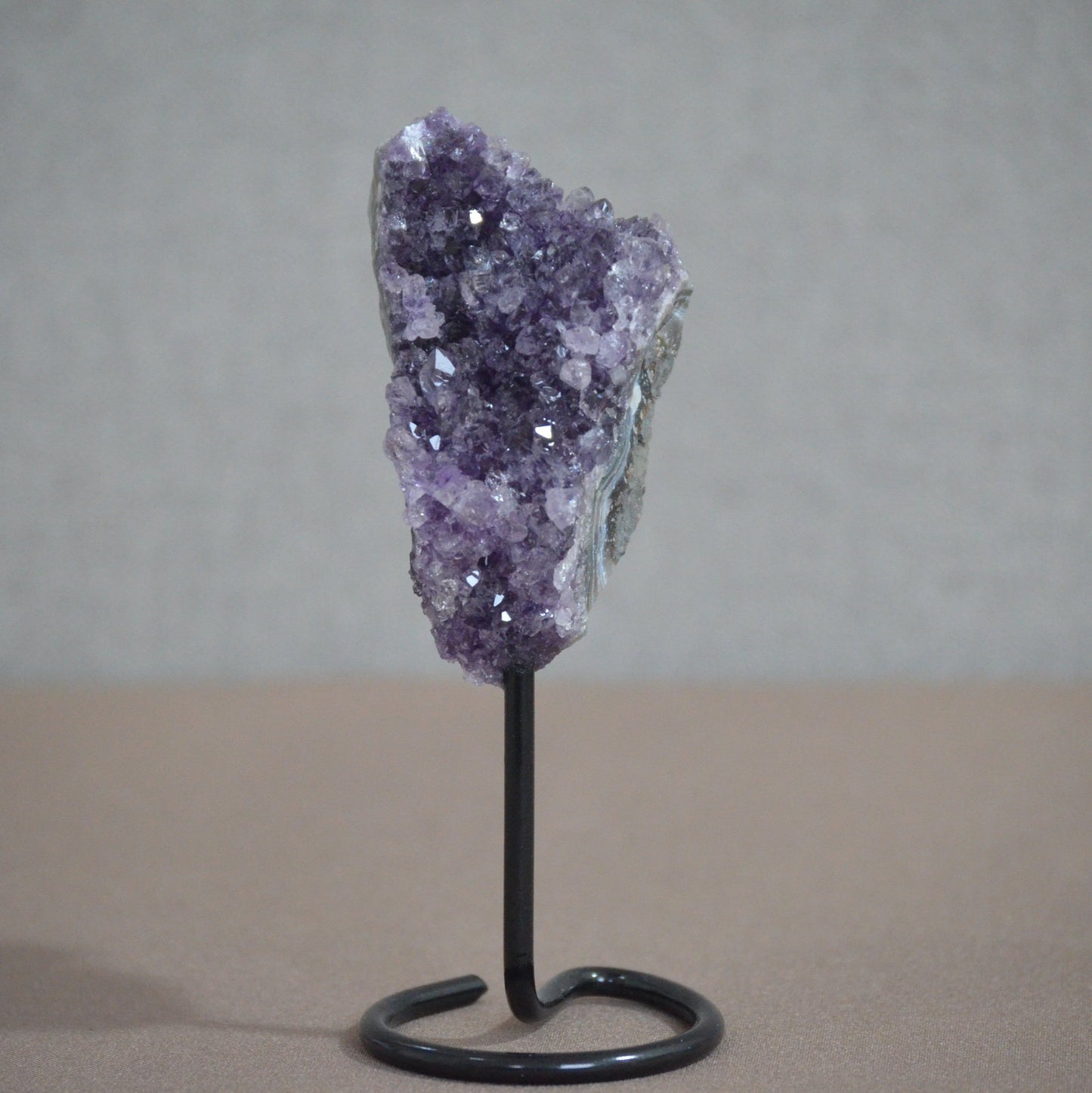 Amethist op standaard (1)