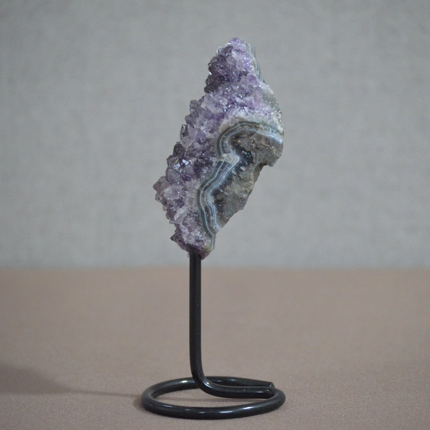 Amethist op standaard (1)