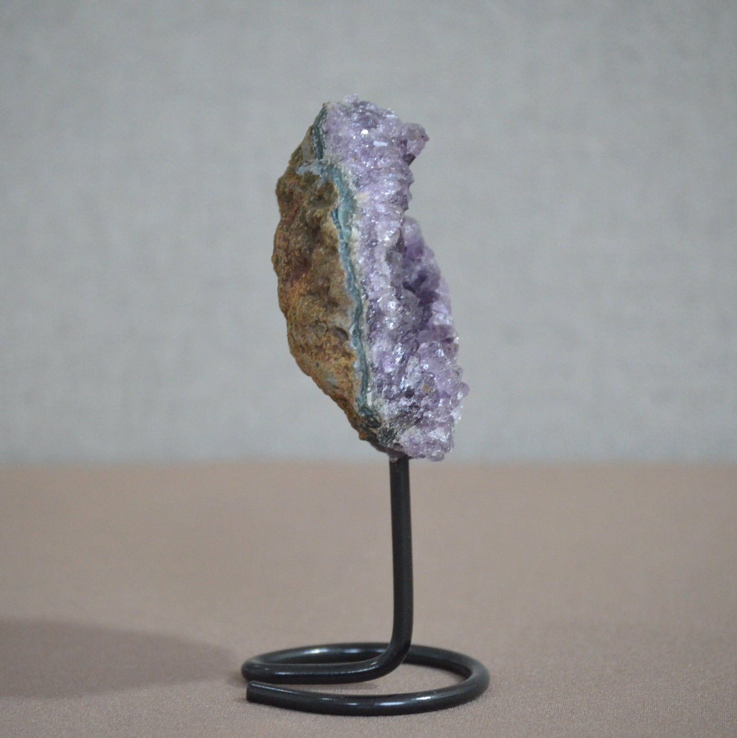 Amethist op standaard (3)