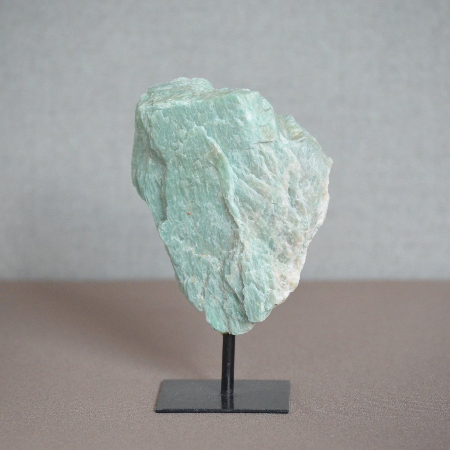 Amazoniet op standaard (2)